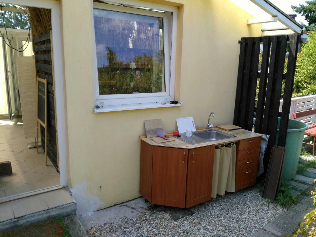 Greenhouse Just 15 Min From The Old Town Bratislava Exterior foto